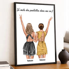 Affiche personnalisée couple de femmes posée sur un meuble bas, salon lumineux