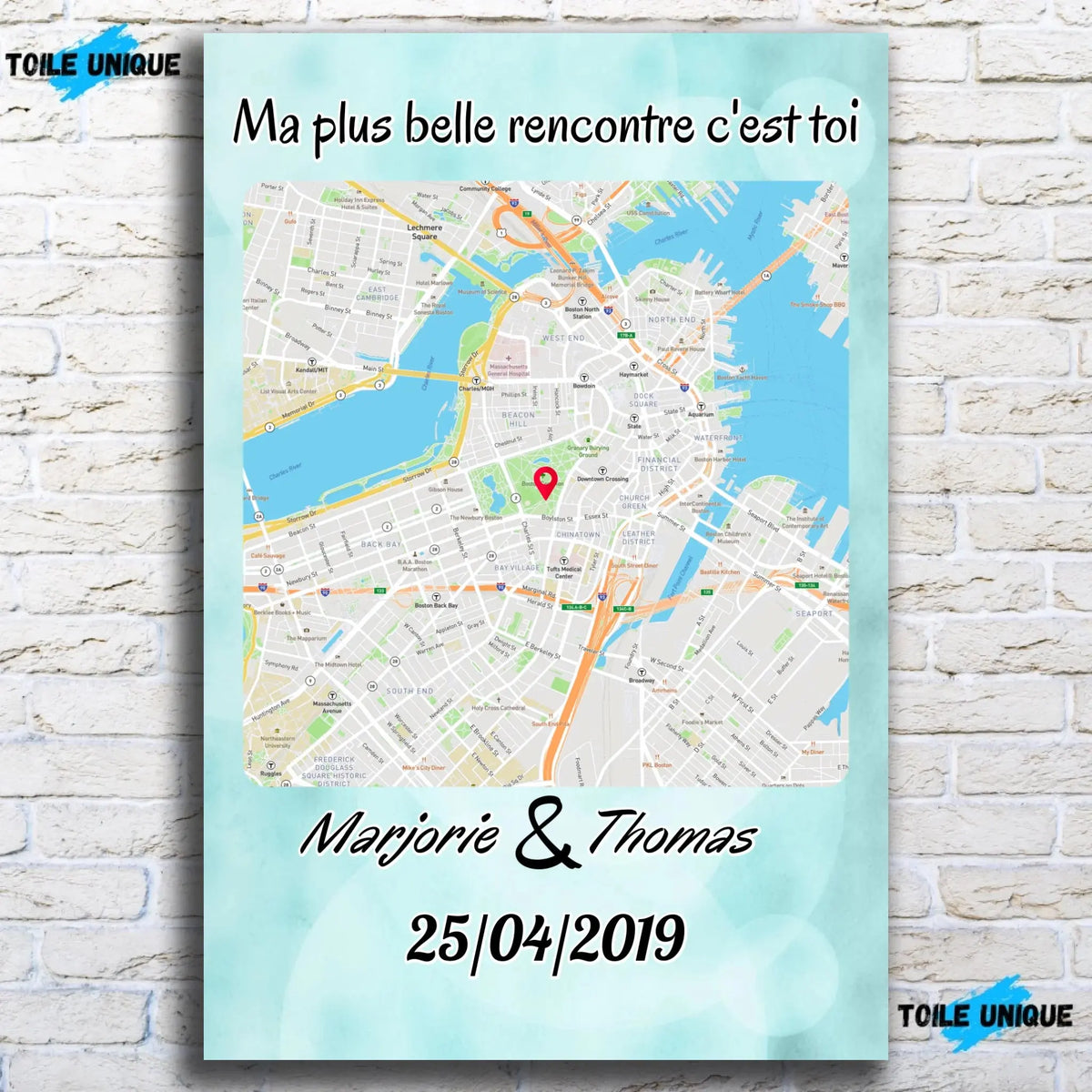 Affiche personnalisée maps style carré dans un cadre noir, inclinée, variante