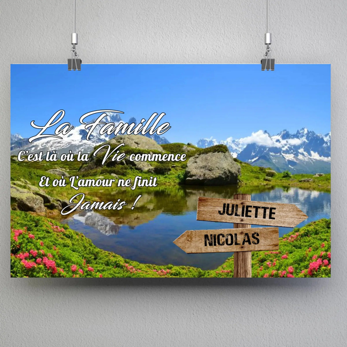 Affiche prénoms personnalisée plaine et montagne, suspendue avec pinces