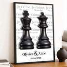 Affiche personnalisée couple Roi et Reine échiquier dans un cadre noir, inclinée