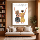 Grande affiche personnalisée meilleures amies accrochée au mur, salon lumineux