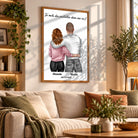 Tableau couple personnalisé homme et femme en affiche encadrée bois dans un salon (vue 2)