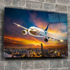 Tableau Décoratif avion de nuit en verre acrylique, fixé sur un mur de pierre