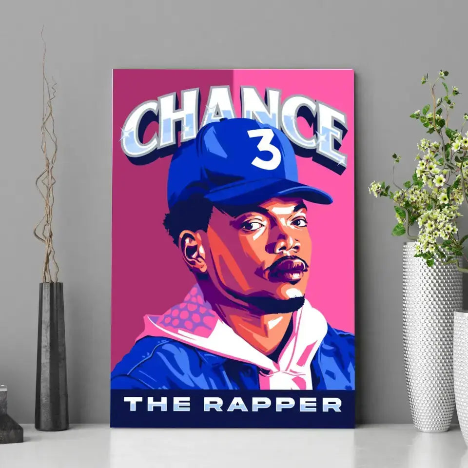 Tableau Décoratif Chance The Rapper en affiche posée sur une étagère avec des vases