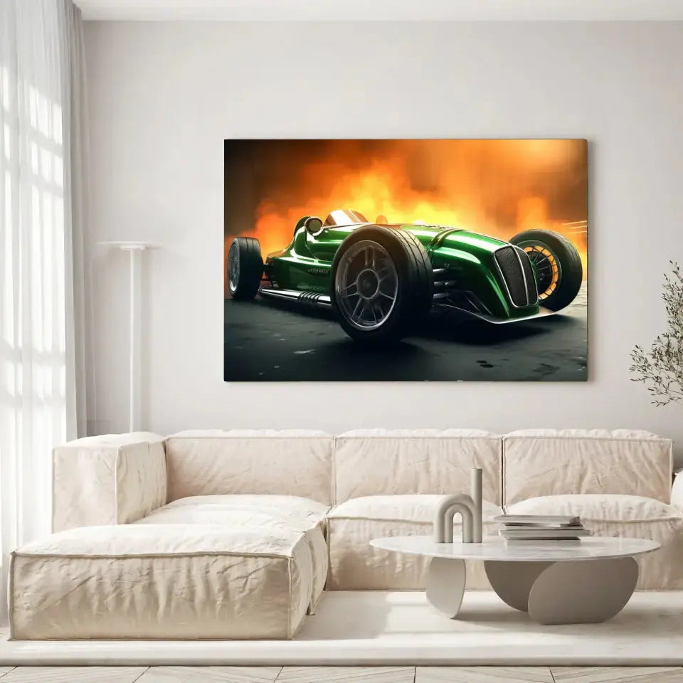 Tableau Décoratif Formula 1 Classic sur toile, accrochée dans un salon lumineux au-dessus d'un canapé beige