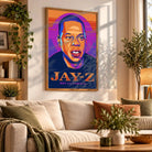 Tableau Décoratif Jay-Z en affiche encadrée bois dans un salon