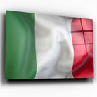 Tableau Drapeau Italie en verre acrylique, vue inclinée sur fond blanc