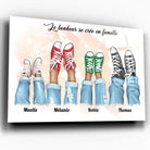 Tableau famille personnalisé chaussures, exemple avec plusieurs prénoms, gros plan incliné