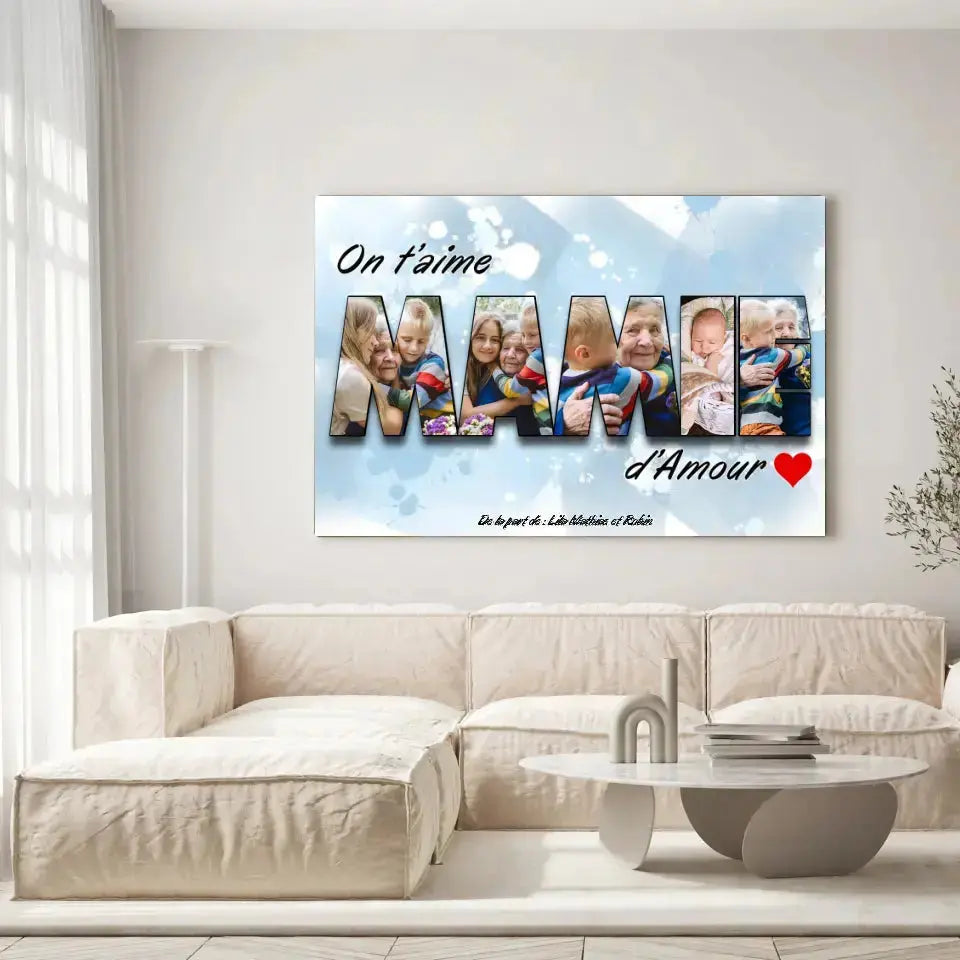 Tableau famille personnalisé lettres MAMIE photo accroché au mur, salon canapé blanc