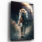 Tableau Lion Astronaute en verre acrylique, vue inclinée sur fond blanc