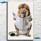 Tableau Lion aux toilettes en verre acrylique, sur un mur de briques blanches