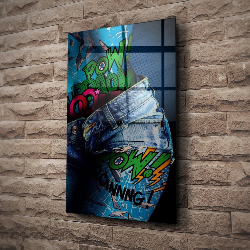 Tableau Street Art Effet Comics et Denim en verre acrylique, fixé sur un mur de pierre