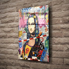 Tableau Street Art Joconde Moderne en verre acrylique, fixé sur un mur de pierre