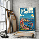 Tableau décoratif Saint-Pierre-et-Miquelon dans un cadre en bois clair, gros plan