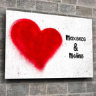 Toile cœur mural personnalisée couple sur mur de briques, variante