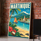 Toile décorative Martinique posée au sol sur un mur de briques