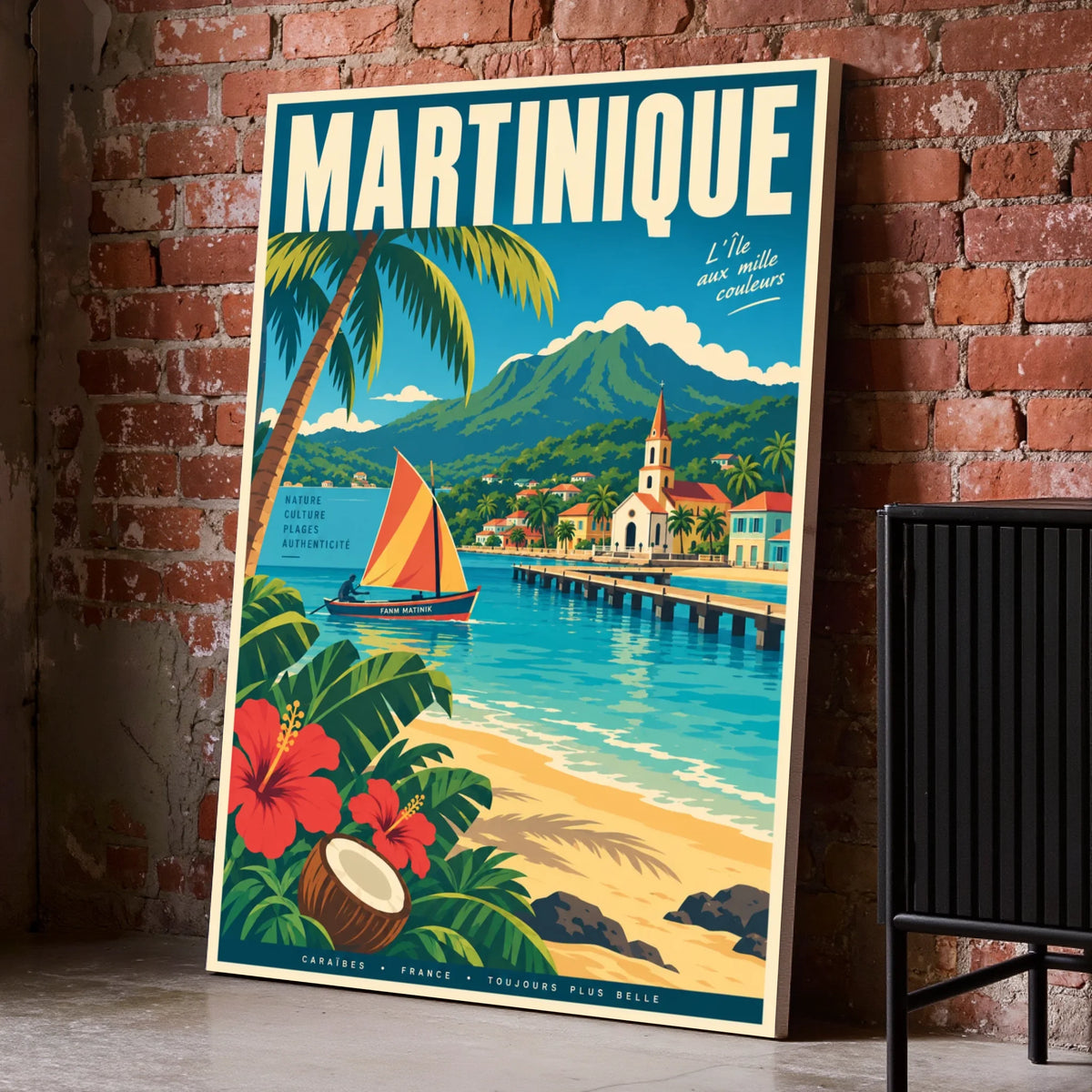 Toile décorative Martinique posée au sol sur un mur de briques